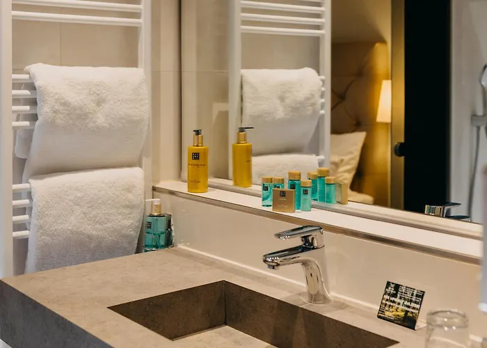 Hotell Forsthaus Nuernberg 4*