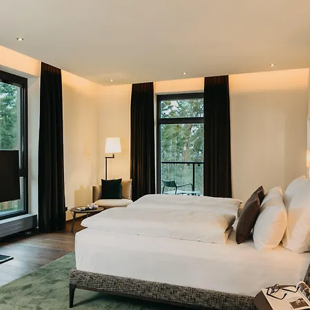 ホテル Forsthaus Nuernberg 4*